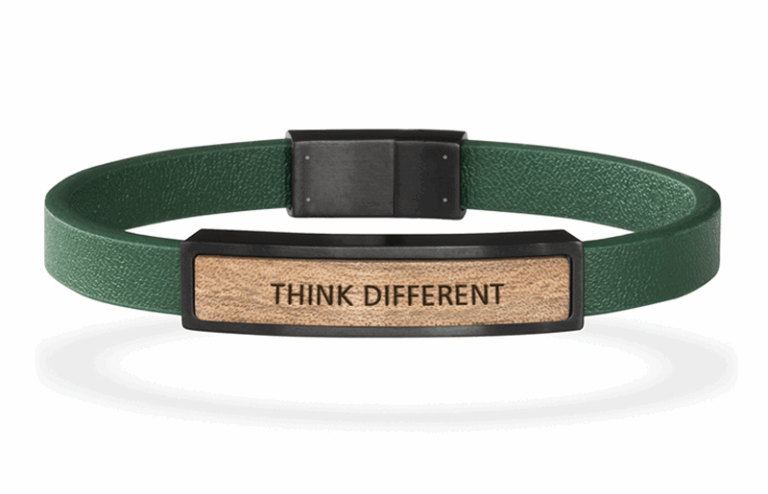 Puidust käevõrud: Black / leather band /  think different
